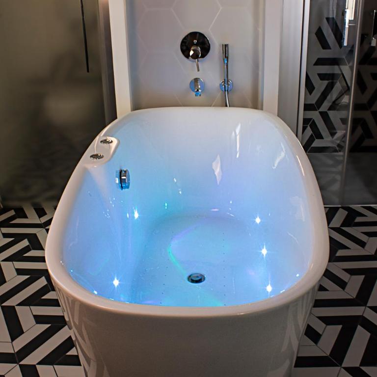 Sarlatitude, Studios & Chambres Climatisés - Deluxe Double Room with Bath - 5