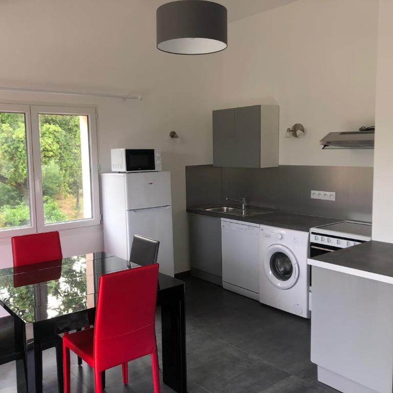 L'Oliveraie - One-Bedroom Apartment - 15