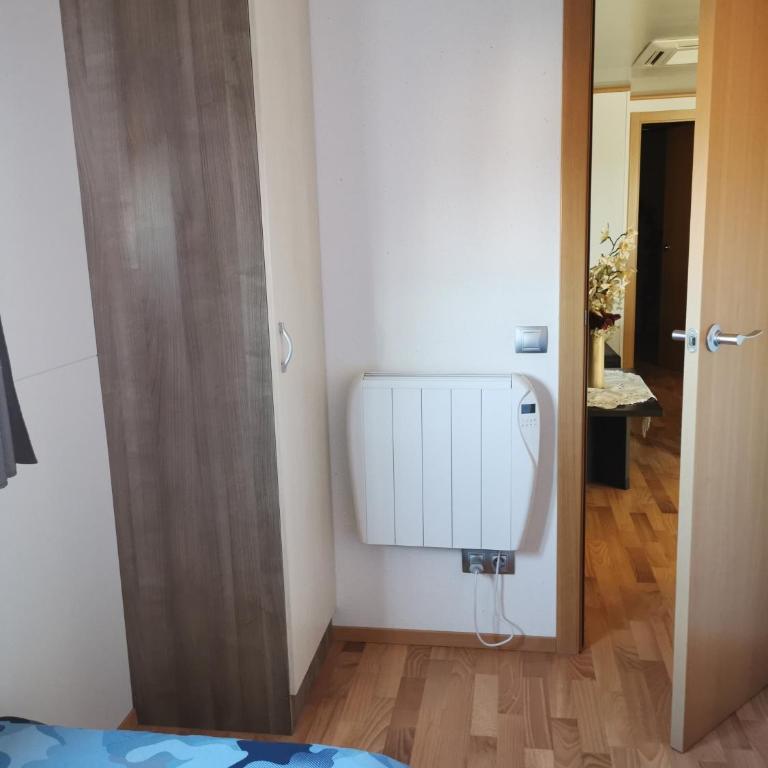 Cathares Holidays - Mobile Home - 1