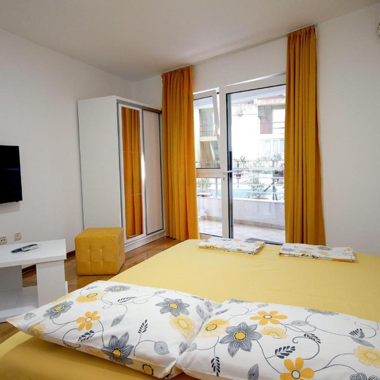 Holiday apartments Petrovac - Studio - 9