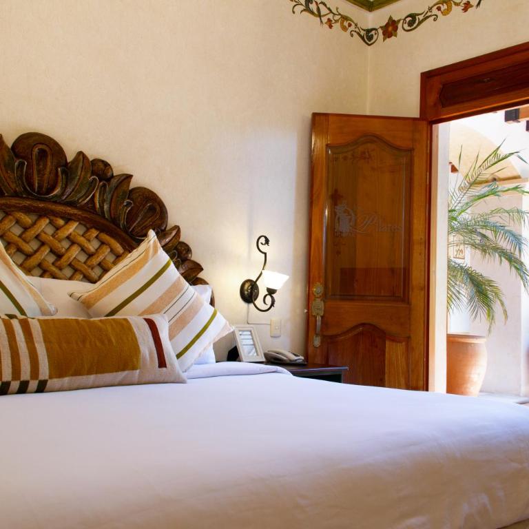 Los Pilares Hotel - Habitación con cama extragrande. - 9