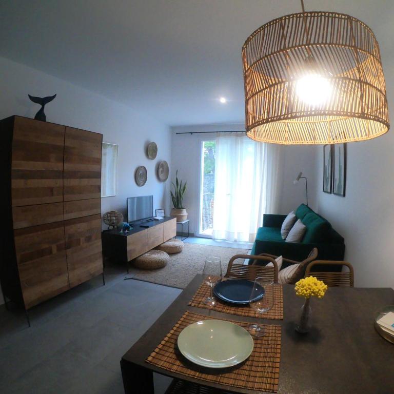Apartamento nuevo en el centro con garaje - Apartamento de 2 dormitorios - 1