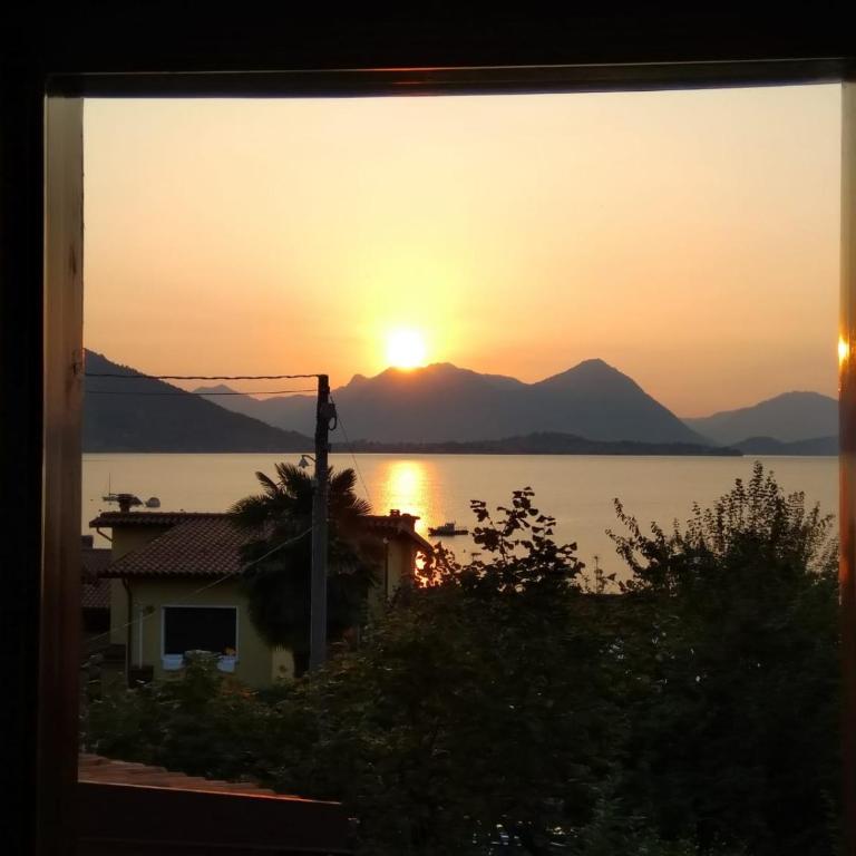 Casa Bellavista - Lake Maggiore view and garden - Casa con 1 Camera da Letto - 9