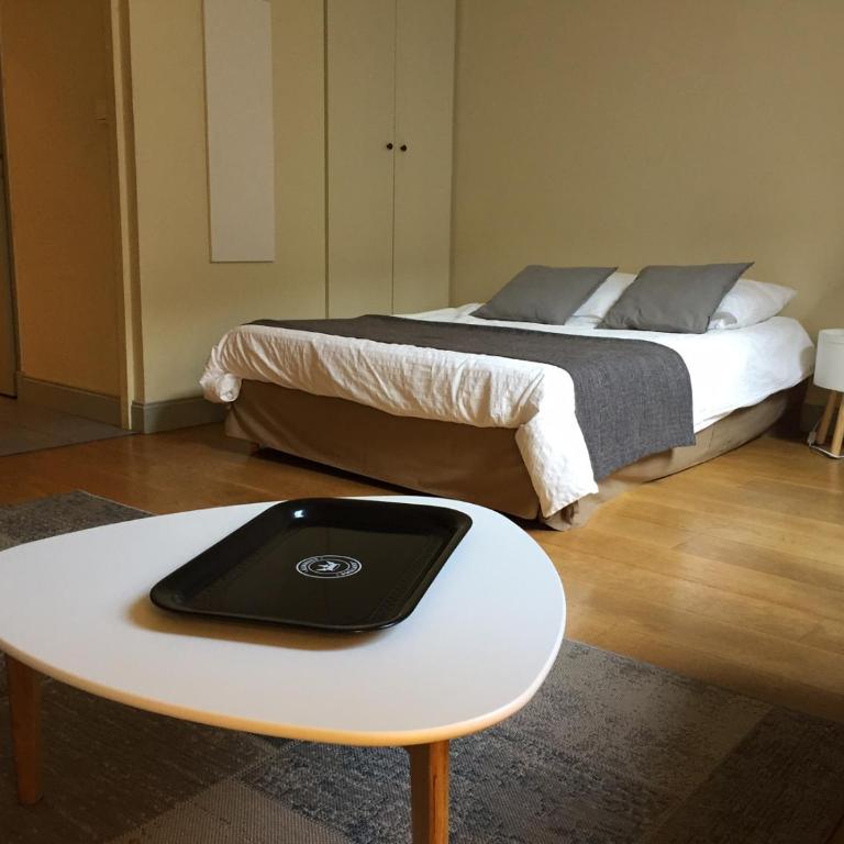 Explore Provence from the Heart of Avignon ! - Apartamento de 1 dormitorio - 2