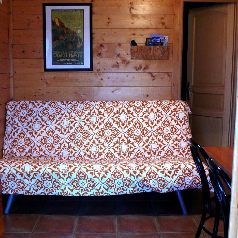 Camping Aín Jaca - Two-Bedroom Bungalow - 15