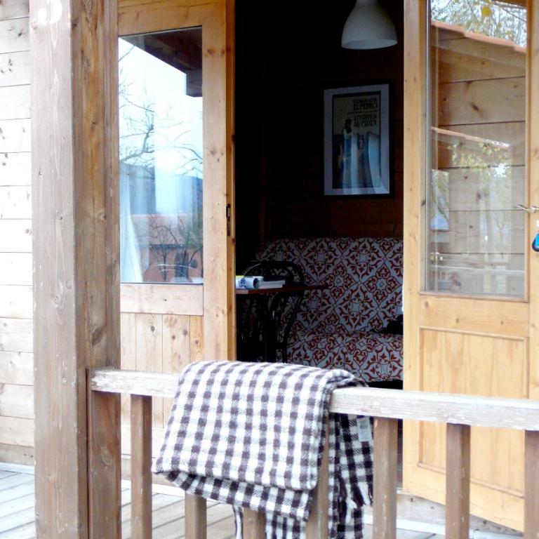 Camping Aín Jaca - Two-Bedroom Bungalow - 4