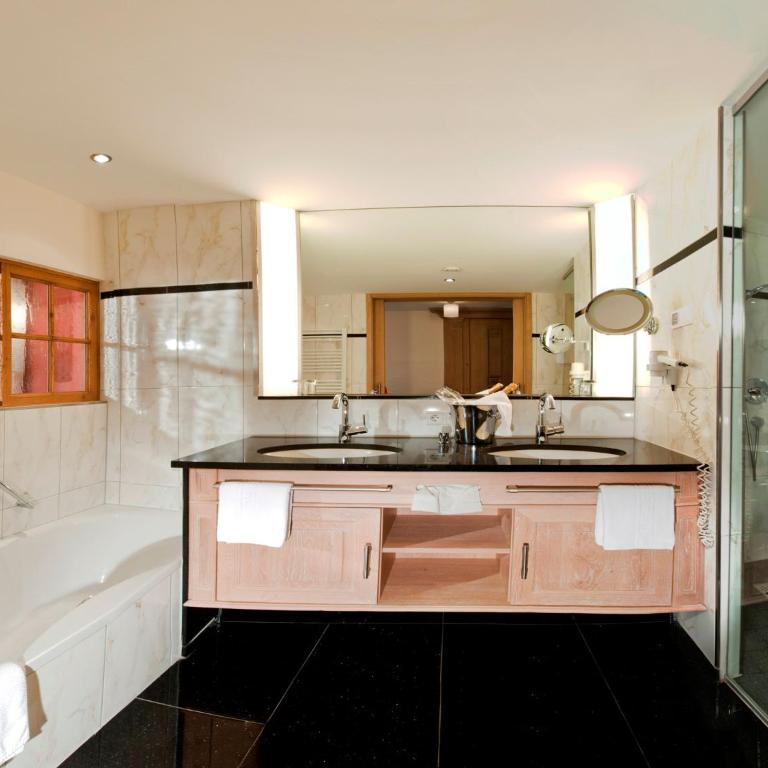 Wellnesshotel Schönruh - Adults only - Royal Doppelzimmer - 7
