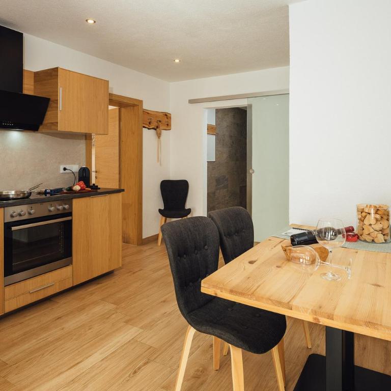 Haus Piz Lad - Apartment - 10