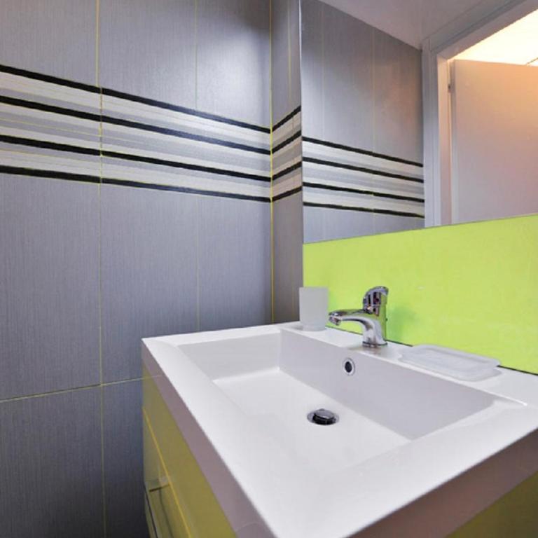 Venetian Dream in Biennale Area by Wonderful Italy - Two-Bedroom Apartment - 13
