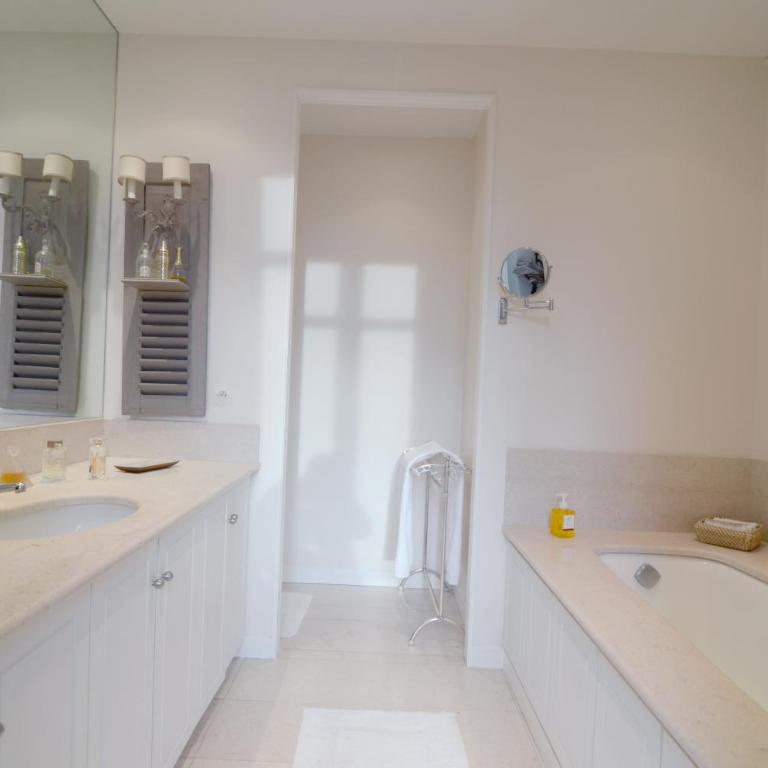 Champs Elysees - Appartement 2 Chambres - 13