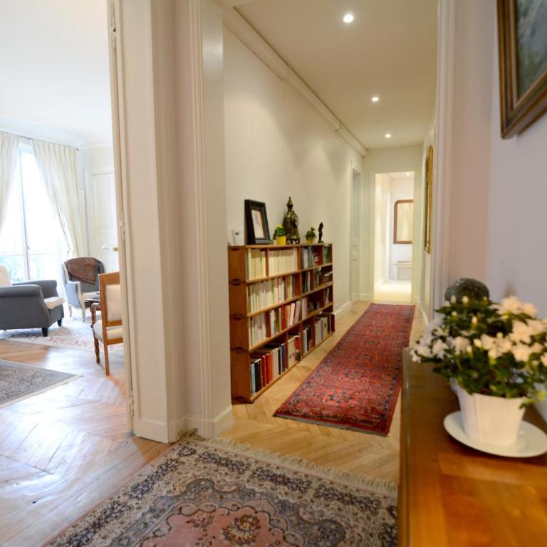 Champs Elysees - Appartement 2 Chambres - 22