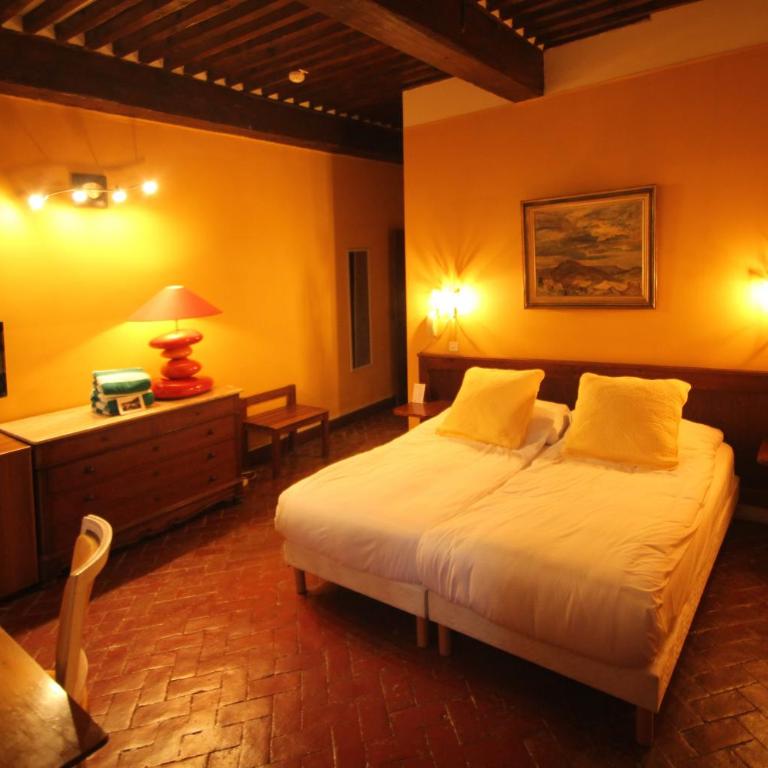 Hostellerie Le Beffroi - Chambre Double ou Lits Jumeaux avec Baignoire - 2