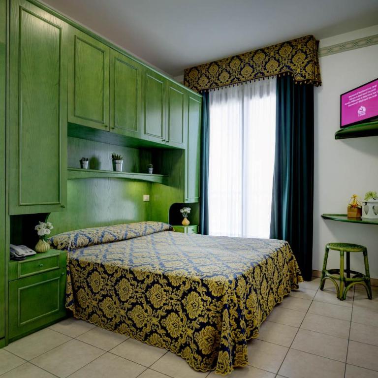Hotel Garni San Carlo - Camera Matrimoniale/Doppia con Letti Singoli - 4