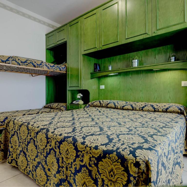 Hotel Garni San Carlo - Camera Quadrupla - 6