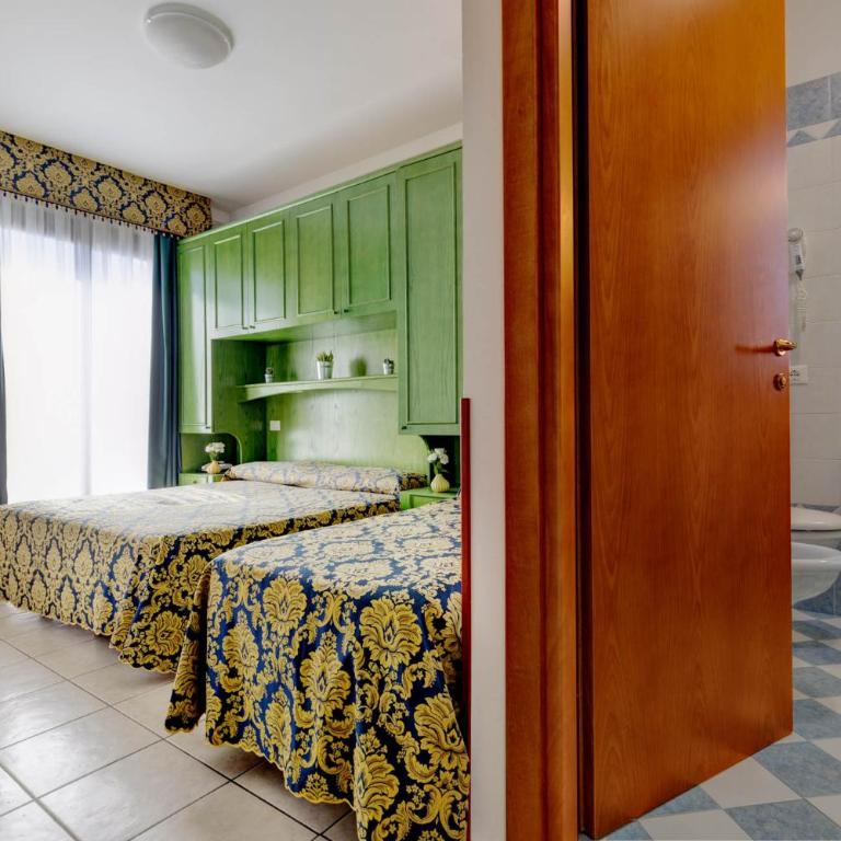 Hotel Garni San Carlo - Camera Tripla - 3
