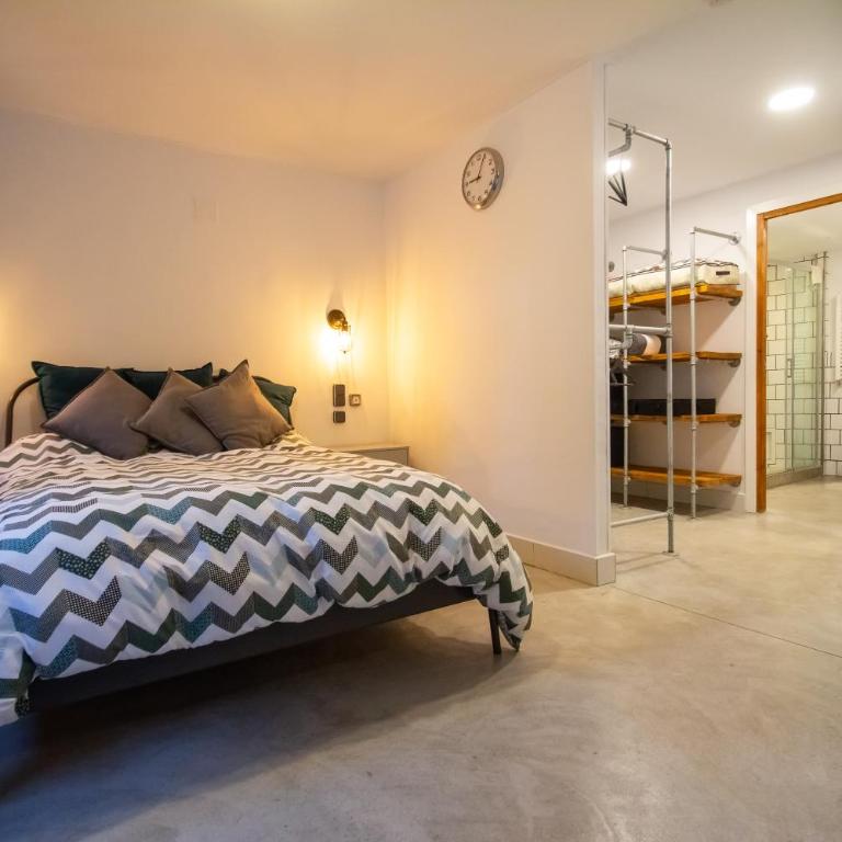 Villa Regionalista principios Siglo XX 1919 -Pedregalejo-Baños del Carmen-A UNOS METROS DEL MAR!!! PISCINA CLIMATIZADA BAJO PETICION - Villa with Private Pool - 25