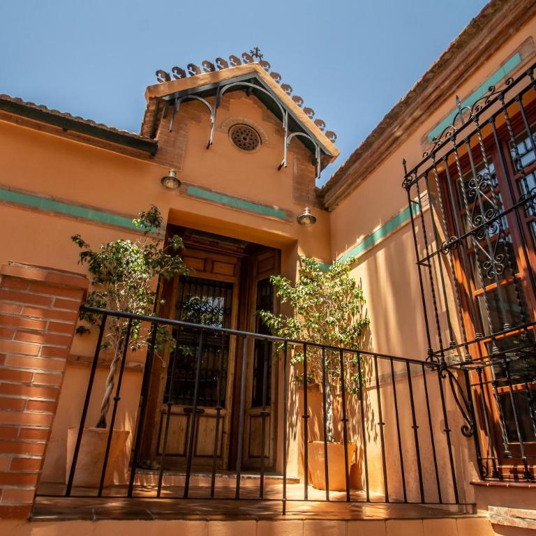 Villa Regionalista principios Siglo XX 1919 -Pedregalejo-Baños del Carmen-A UNOS METROS DEL MAR!!! PISCINA CLIMATIZADA BAJO PETICION - Villa with Private Pool - 11