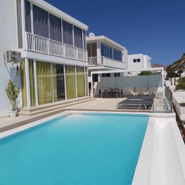Alexia Beach - Villa con vistas al mar - 9