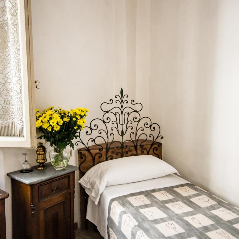 Hotel Il Bargellino - Camera Singola Basic con Bagno in Comune - 3