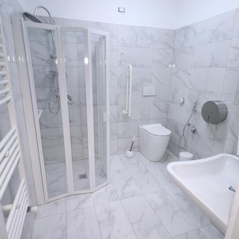 Affittacamere I Due Cavalieri - Double Room with Private Bathroom - 6