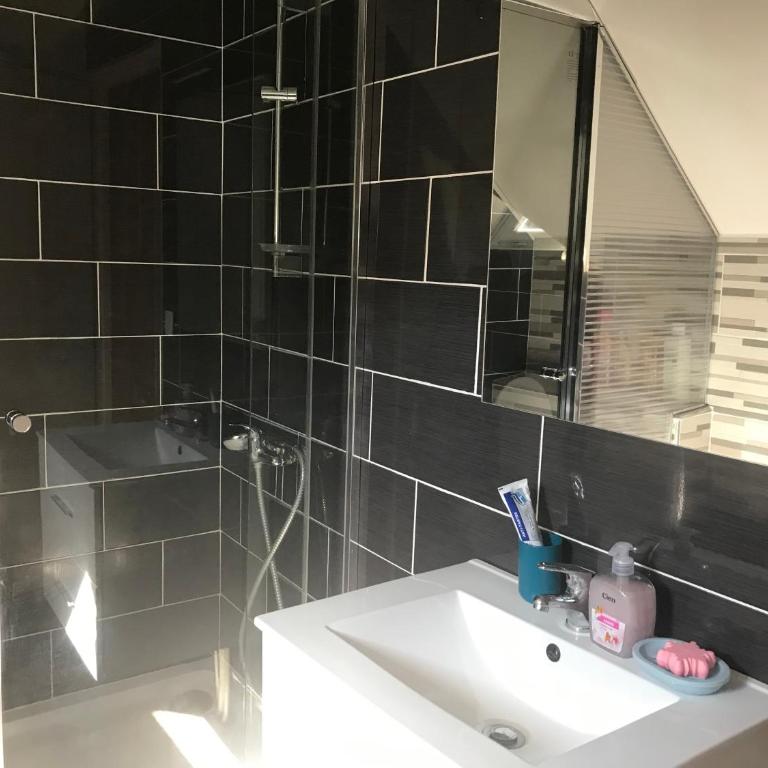 chambre d'hotes chez christiane - Chambre Double - 25