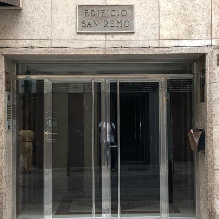 Calle Juan Lirola - Apartamento de 2 dormitorios - 12