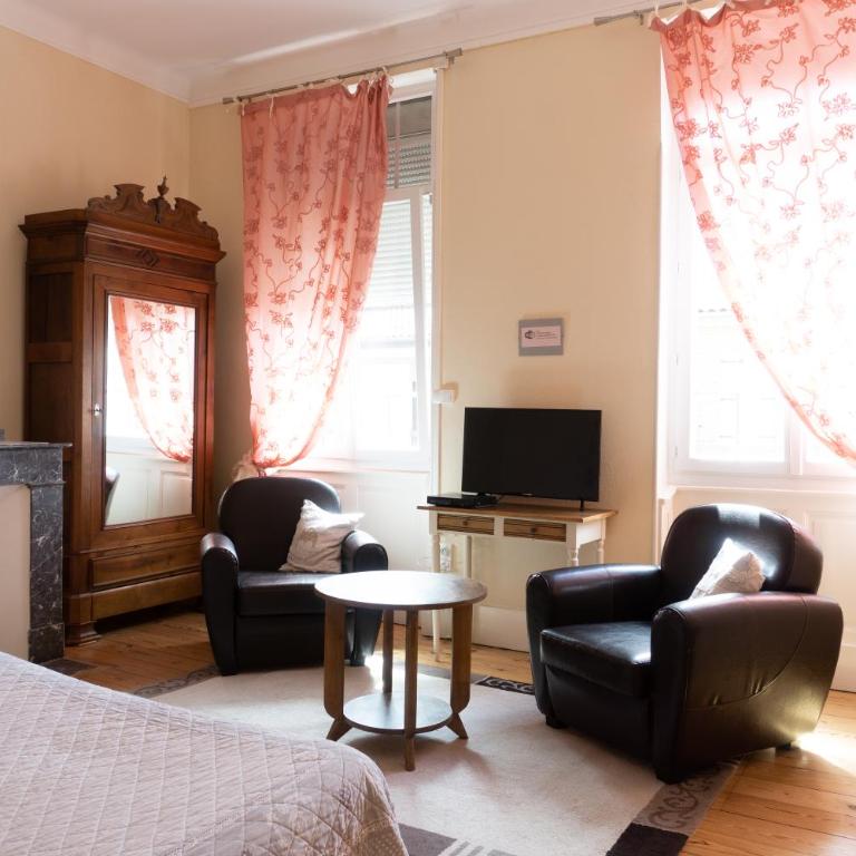 Vanille Bourbon - Chambre Double avec Salle de Bains Privative - 7