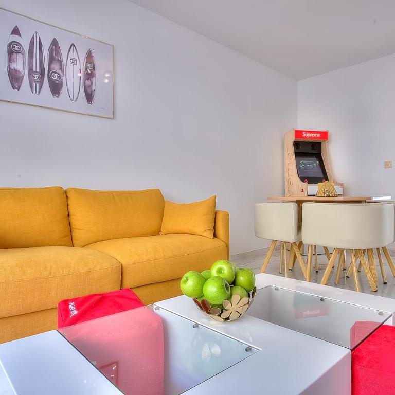 Luxury 4 Stars Apartment with 2 Terraces, Cannes Croisette - Apartamento de 2 dormitorios - 8