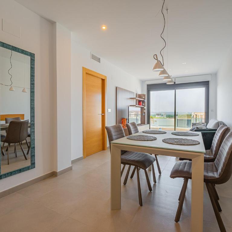 Mar y Sol - Two-Bedroom Apartment - 7