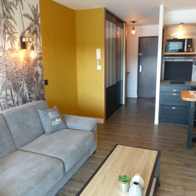 studio exposé plein sud vu sur le port de plaisance - Studio-Apartment mit Meerblick - 11