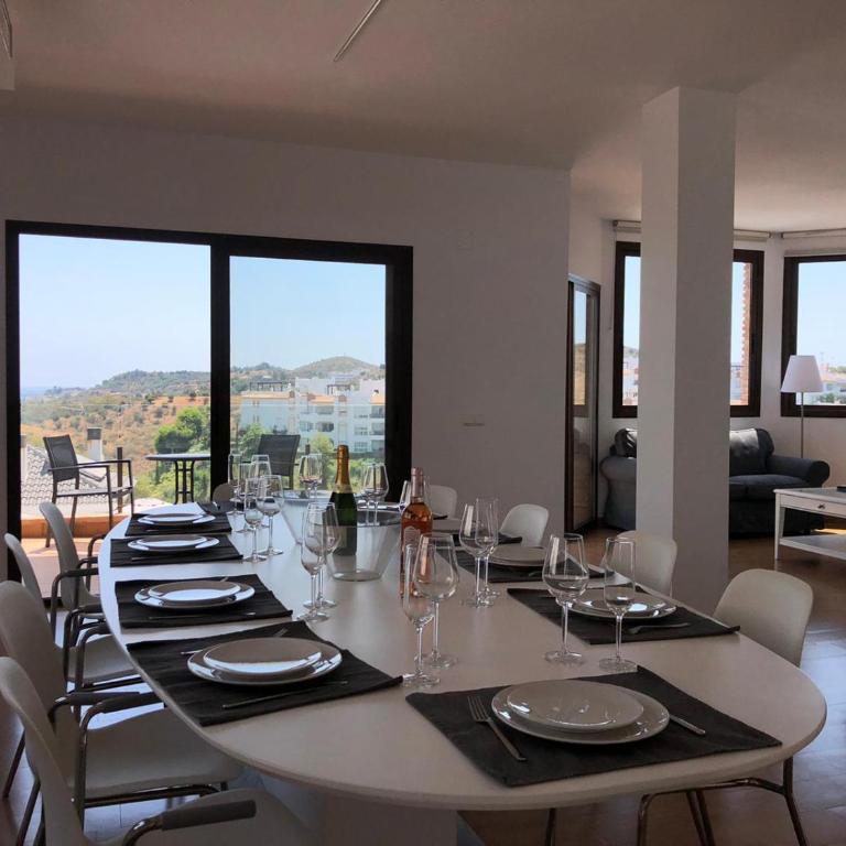 Luxury Villa for 12 people - Villa - 38