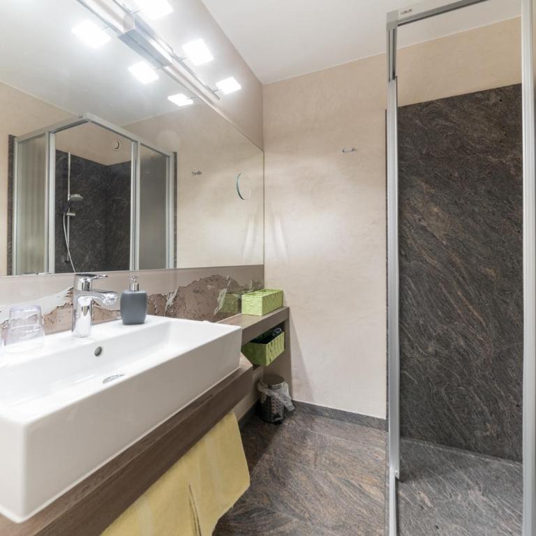 Gästehaus Brugger Martin - Double Room - 4