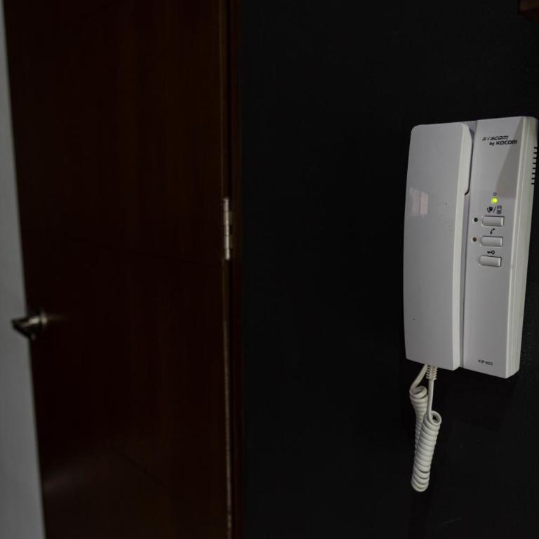 Townhouse totalmente equipado a 13 minutos del centro y cerca de supercados, centros de convenciones y plazas comerciales - Apartment mit 1 Schlafzimmer - 6