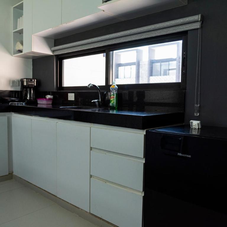 Townhouse totalmente equipado a 13 minutos del centro y cerca de supercados, centros de convenciones y plazas comerciales - Apartment mit 1 Schlafzimmer - 8
