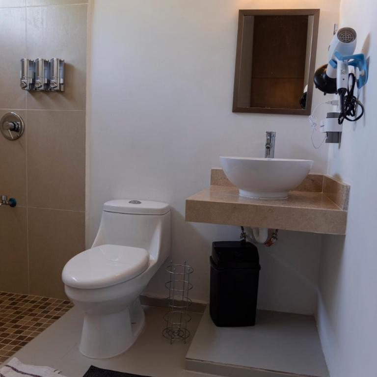 Townhouse totalmente equipado a 13 minutos del centro y cerca de supercados, centros de convenciones y plazas comerciales - Apartment mit 1 Schlafzimmer - 18