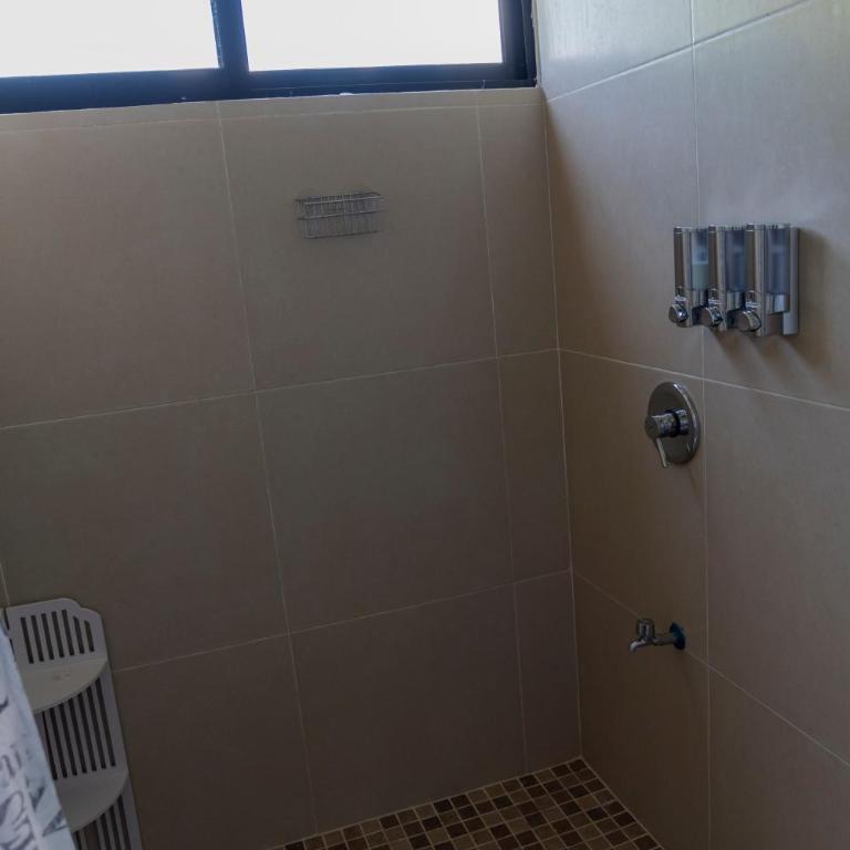 Townhouse totalmente equipado a 13 minutos del centro y cerca de supercados, centros de convenciones y plazas comerciales - Apartment mit 1 Schlafzimmer - 20