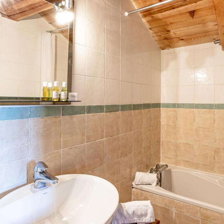 Madame Vacances Les Chalets de l'Altiport - Chalet 8 Chambres (15 Adultes) - 12