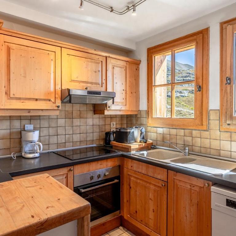 Madame Vacances Les Chalets de l'Altiport - Chalet 7 Chambres (15 Adultes) - 13