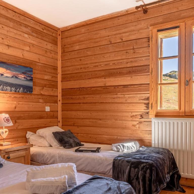 Madame Vacances Les Chalets de l'Altiport - Chalet 7 Chambres (15 Adultes) - 16