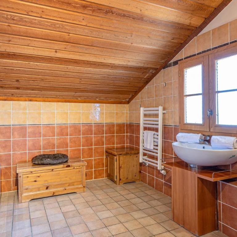 Madame Vacances Les Chalets de l'Altiport - Chalet 7 Chambres (15 Adultes) - 7