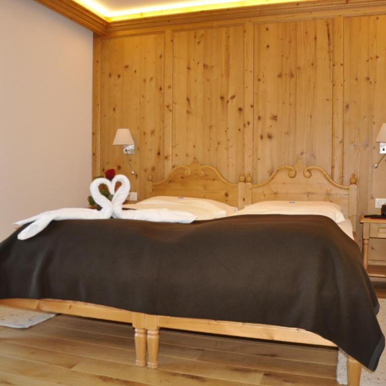 Hotel Rosengarten - Camera Superior Matrimoniale/Doppia con Letti Singoli con Vasca in Legno - 3