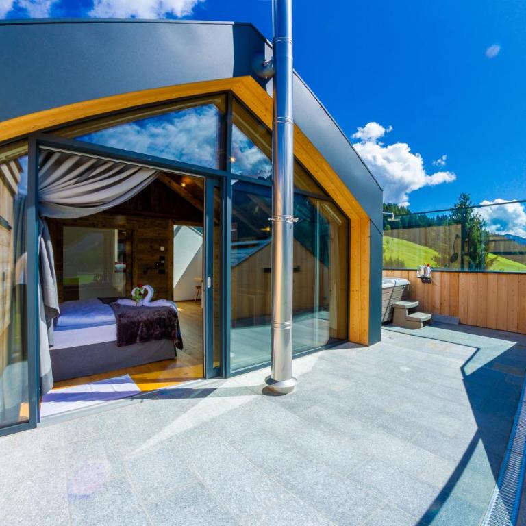 Hotel Rosengarten - Suite Attico con Vasca Idromassaggio - 2
