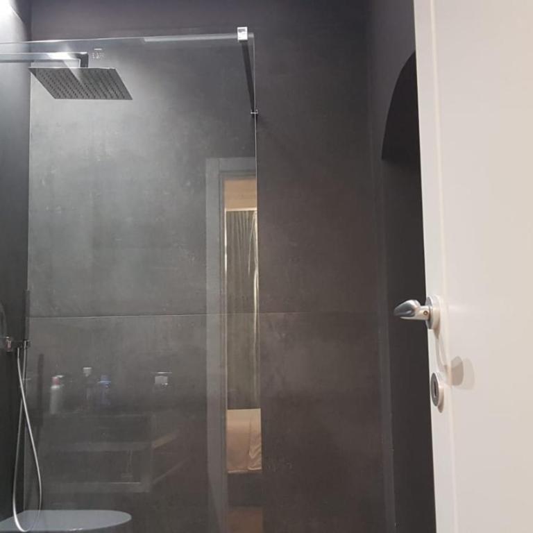 Room Del Giglio - Double Room with Private Bathroom - 11