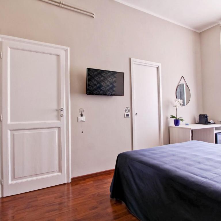 Carpe Diem Vaticano - Camera Tripla con Bagno Privato - 9