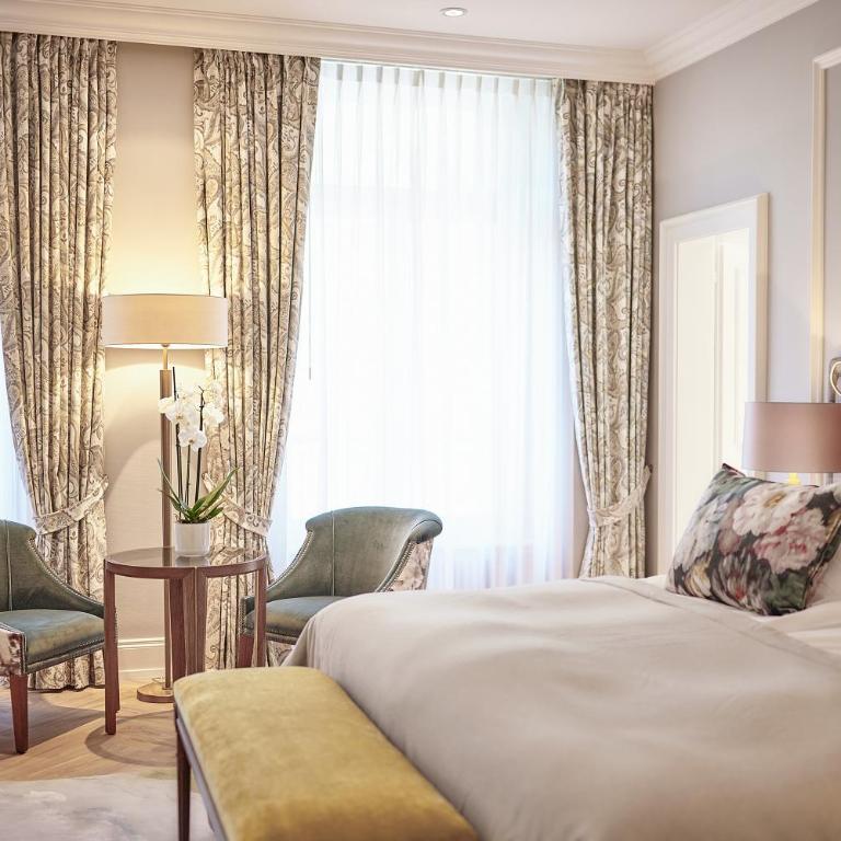 Victoria Jungfrau Grand Hotel & Spa - Superior Double Room - 6