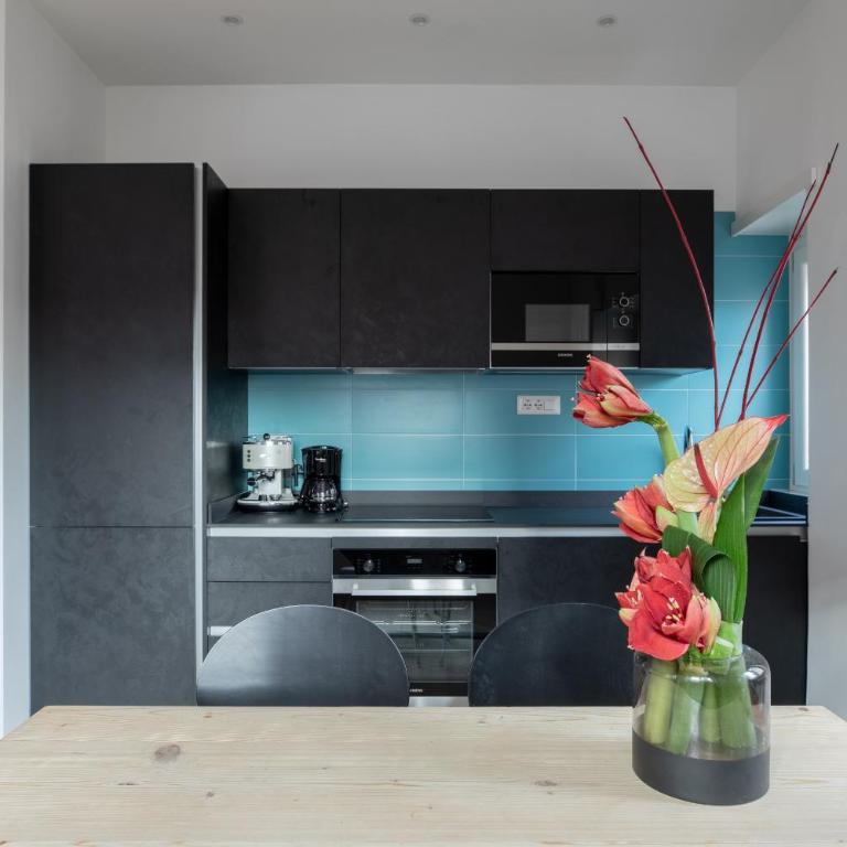 Roman Residenza - Two-Bedroom Apartment - 13