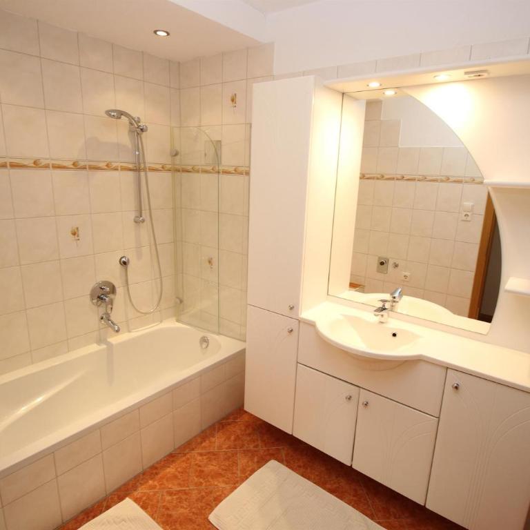 Ferienwohnung Spitaler - Apartment mit 2 Schlafzimmern - 3