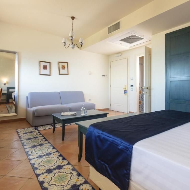 Summit Hotel - Camera Familiare Superior - 4