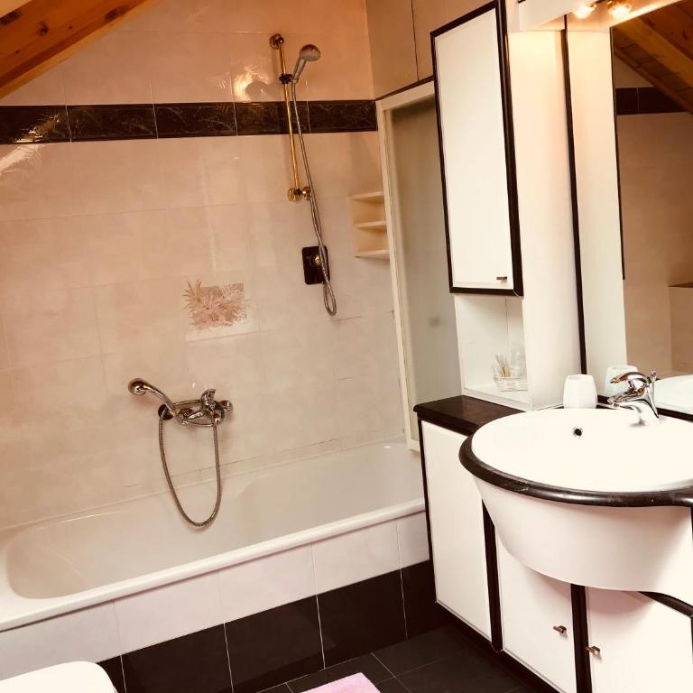 Rifugio Capanna Passo Valles - Junior Suite Familiare - 2