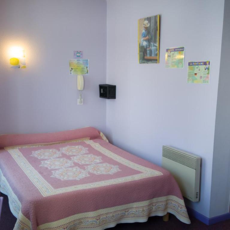 Hôtel La Fontaine - Chambre Familiale (3 Adultes) - 1